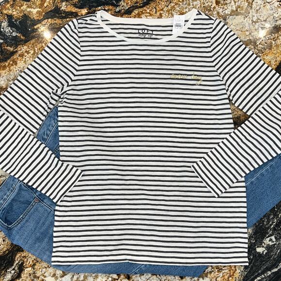 NWT LOFT Grey & Ivory W/Gold Snow Day Embroidery Vintage Soft Tee - SIZE LARGE - Picture 5 of 10